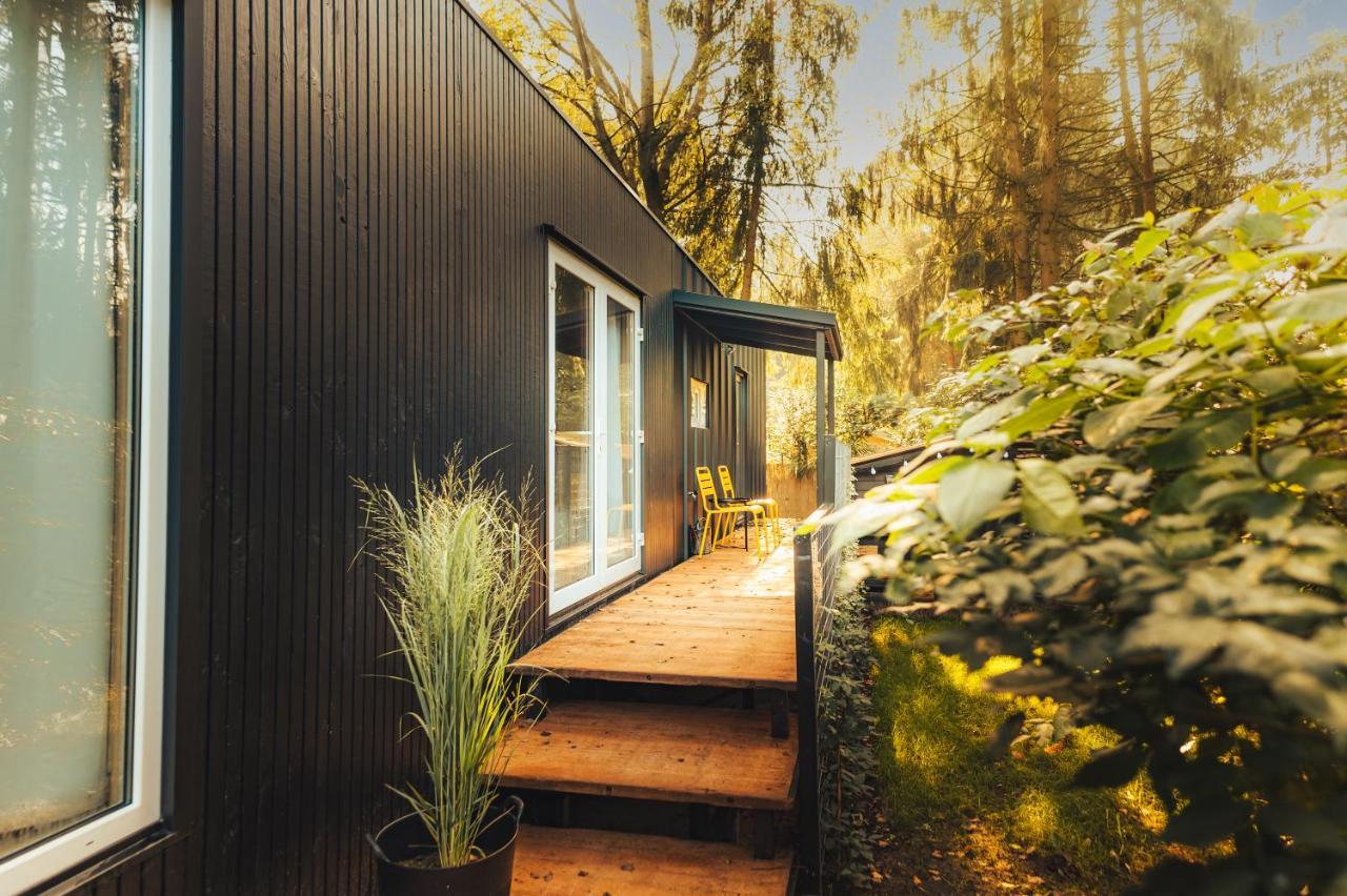 Black Cabin, Uniek Nieuw Verblijf Midden Op De Veluwe Koudhoorn Exterior foto